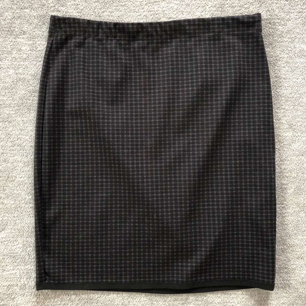 Max Edition Black/Gray Plaid Pencil Skirt